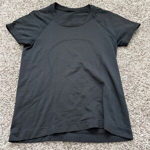 like new lululemon race length swiftly